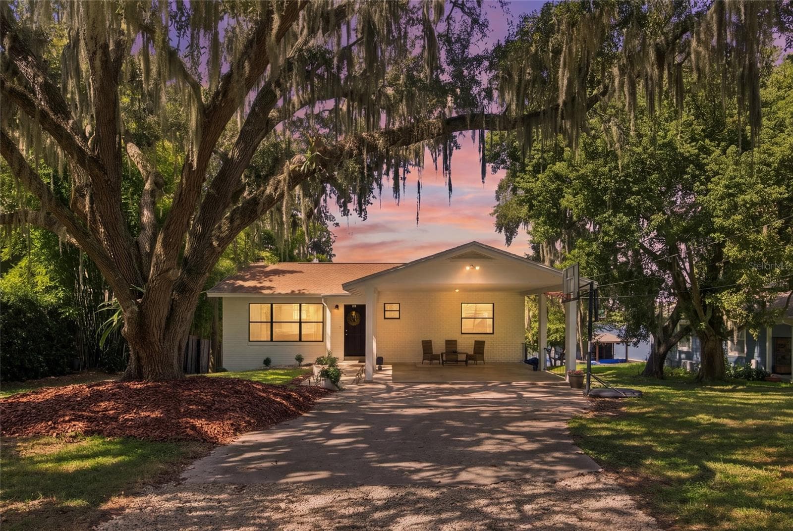 38 Live Oak Road, Winter Garden, Florida