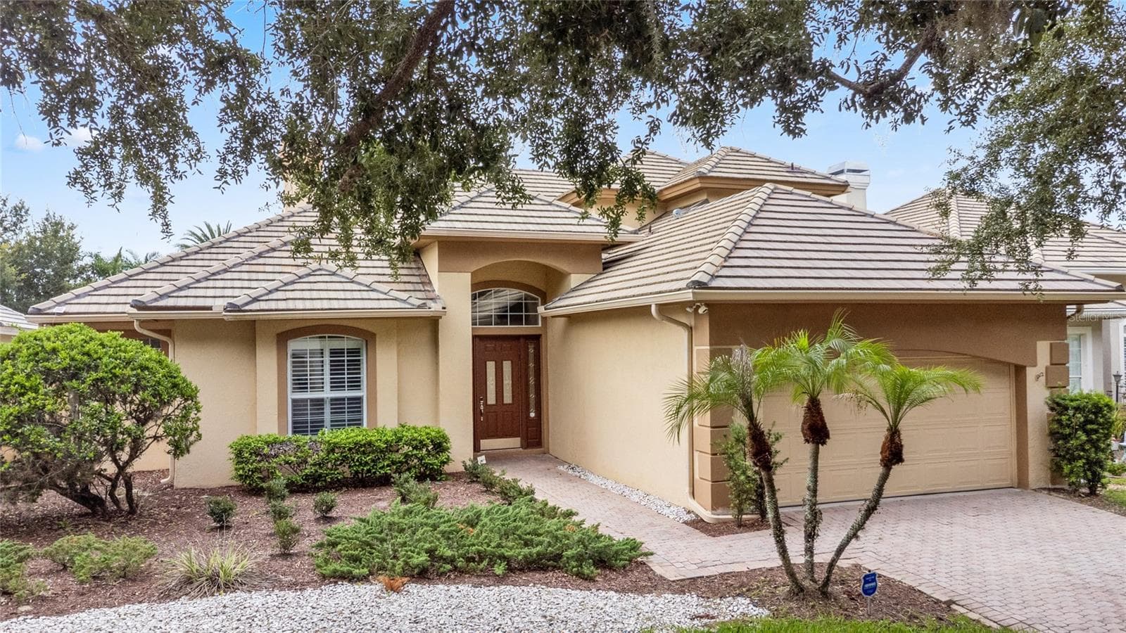 10734 Woodchase Circle, Orlando, Florida