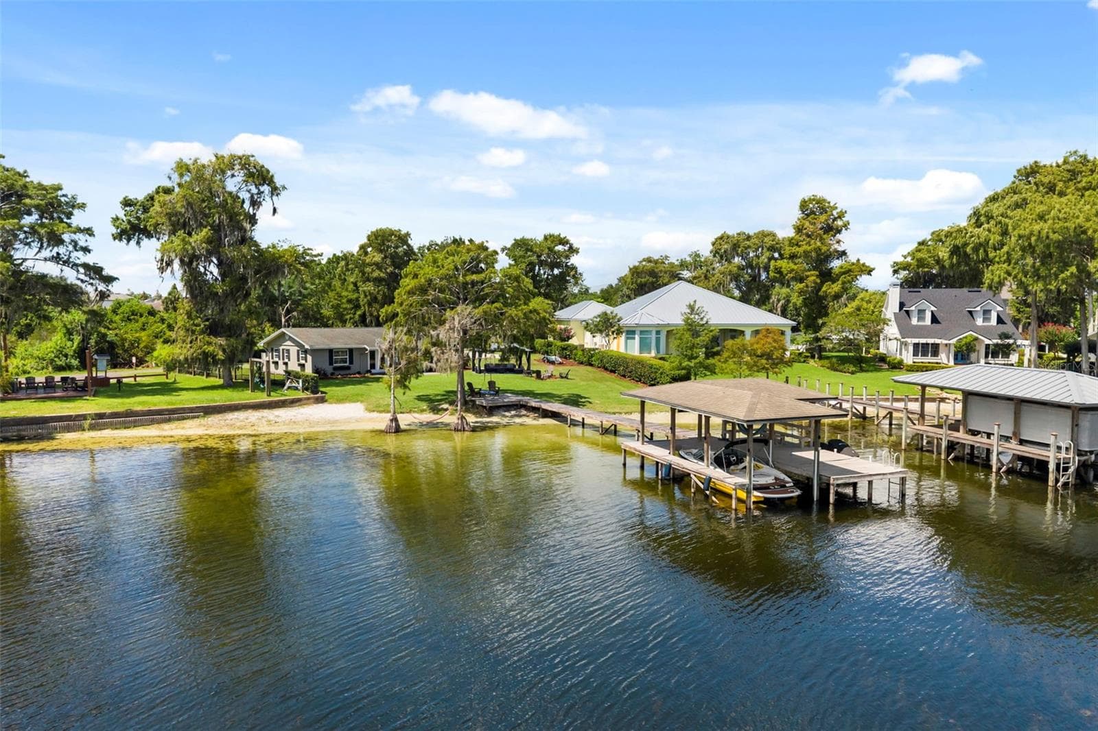 Welcome Home! — 10430 Lake Cottage Lane, Orlando, Florida